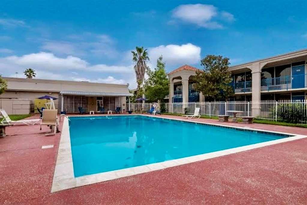 Travelodge By Wyndham Baton Rouge East Einrichtungen foto